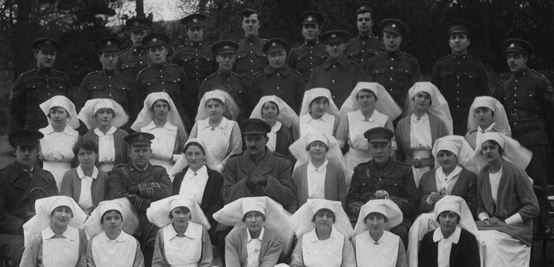 A group photo of 39 nurses and soldiers